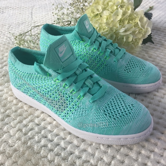 Nike Shoes - Nike Women's Classic Tennis Ultra Flyknit Shoes 8